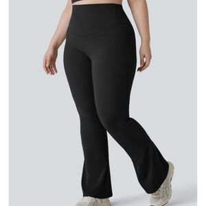 HALARA Black Flare Pants